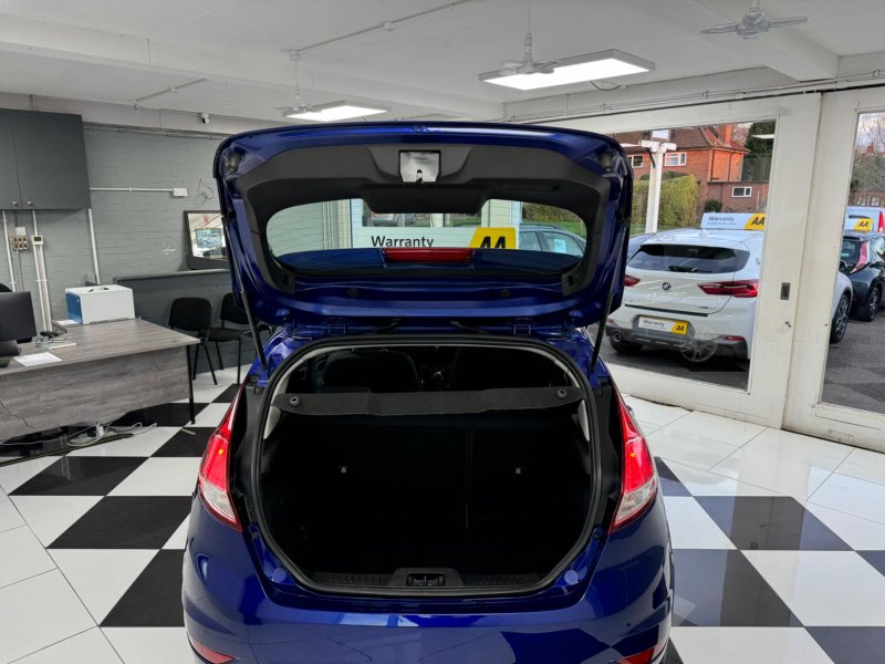 FORD FIESTA