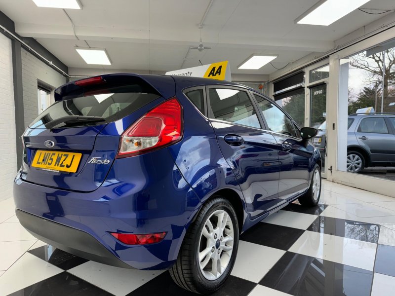FORD FIESTA