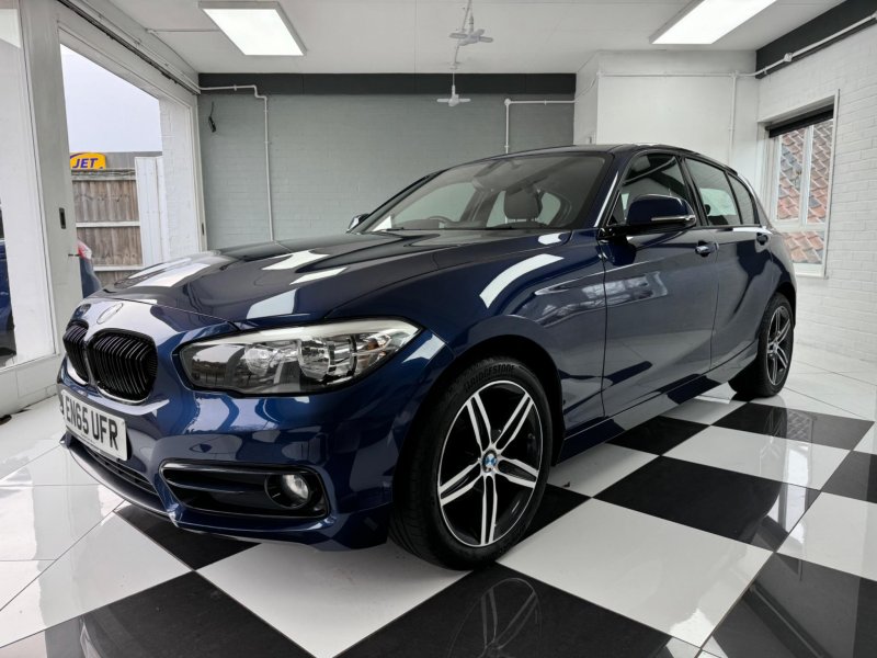 BMW 1 SERIES