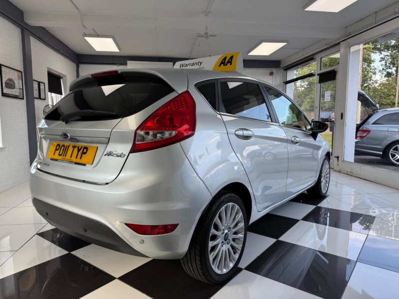 FORD FIESTA